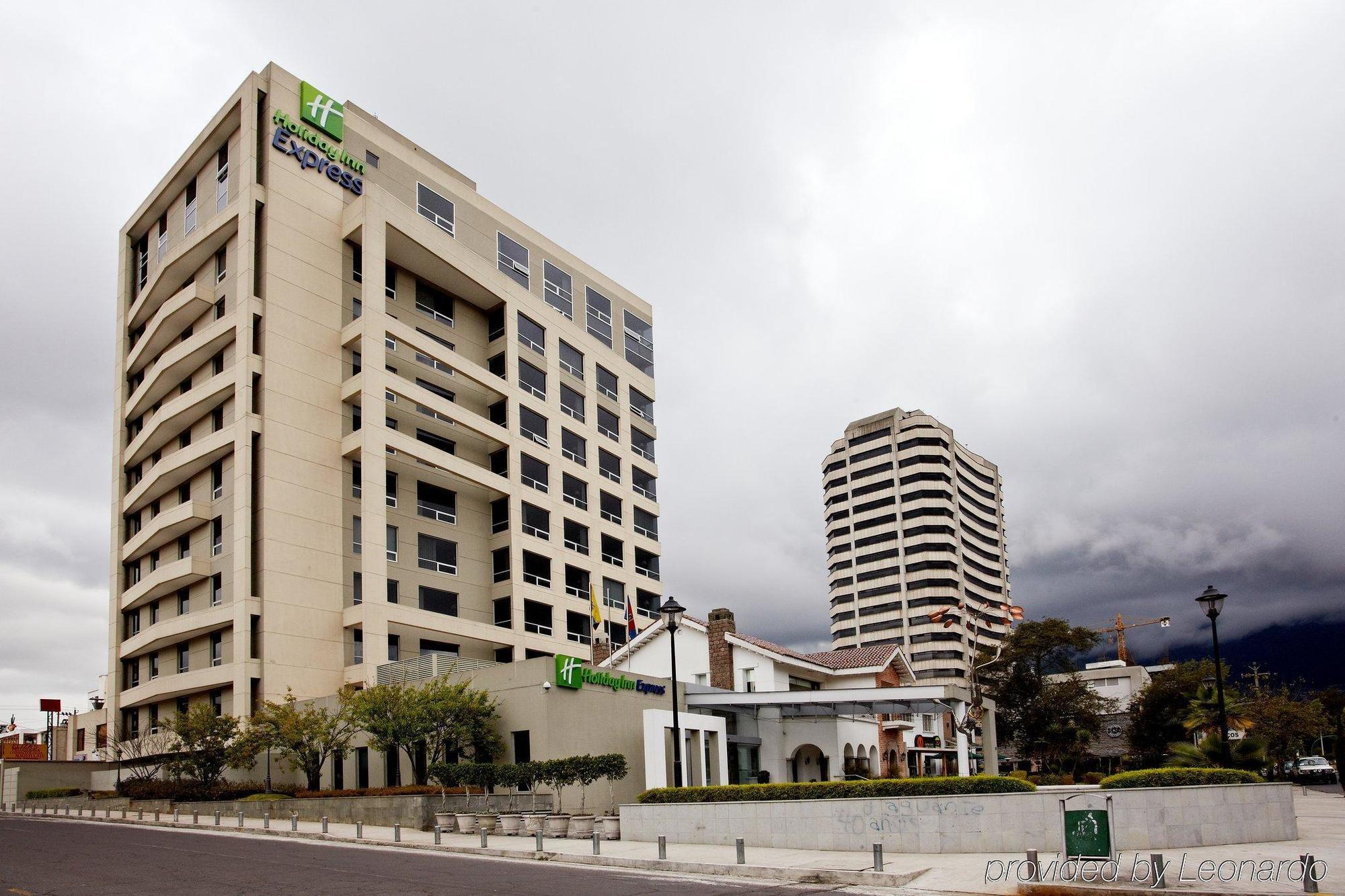 Holiday Inn Express Quito By Ihg Exterior foto